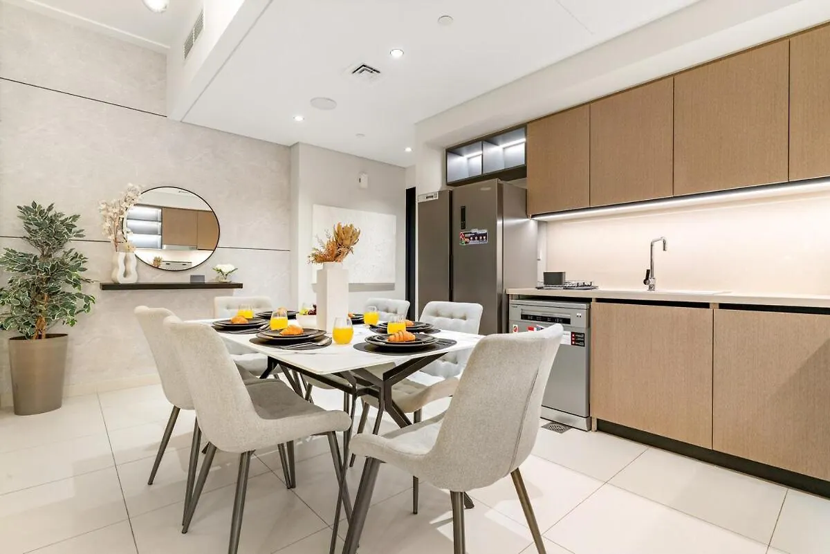 First Class 3Br Luxurious Downtown Getaway Dubai 0*,  United Arab Emirates